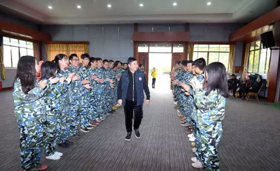 團(tuán)建活動(dòng) | 凝心聚力，我們是一家人！